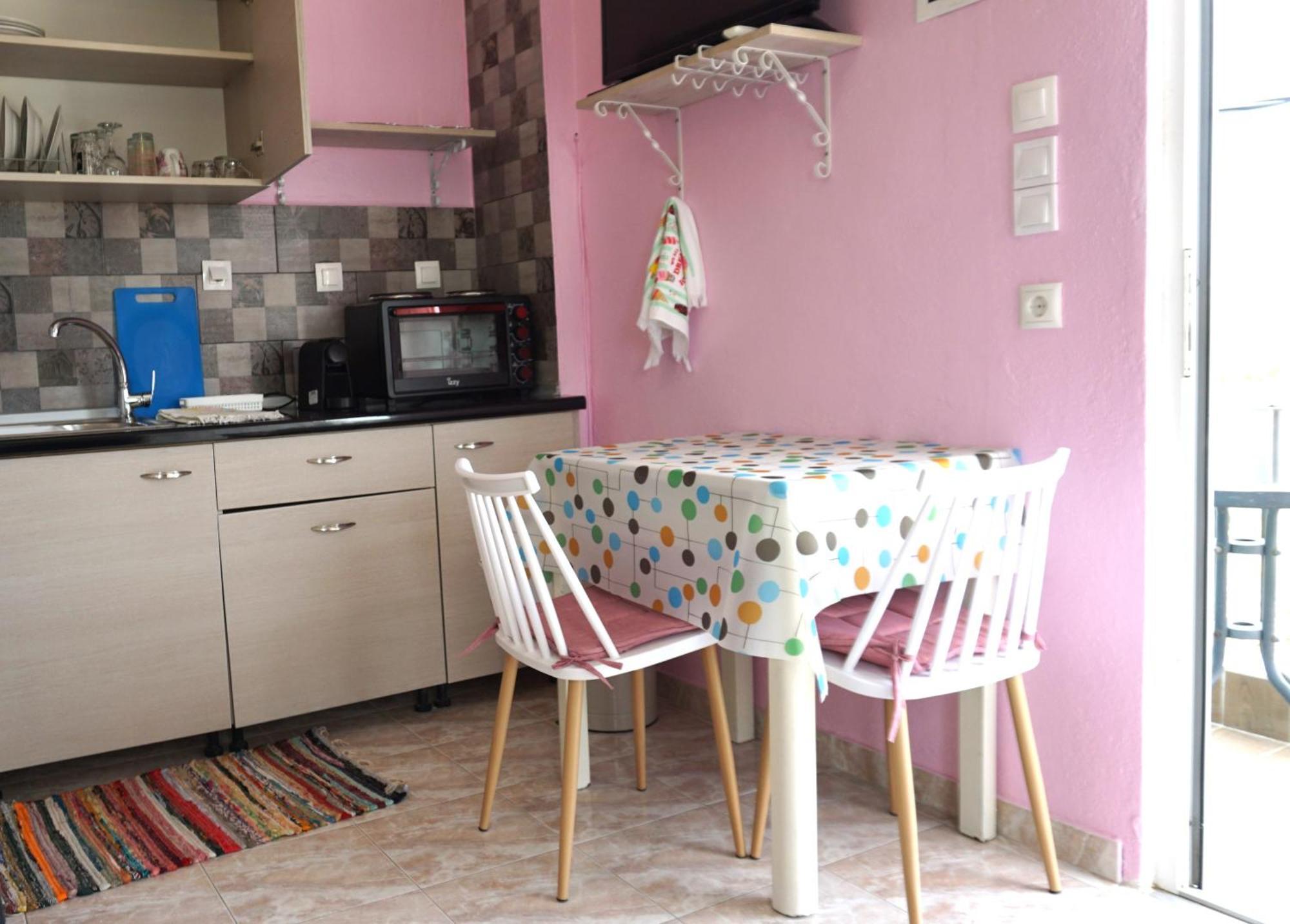Apartment Summer Scoop By Evagstays